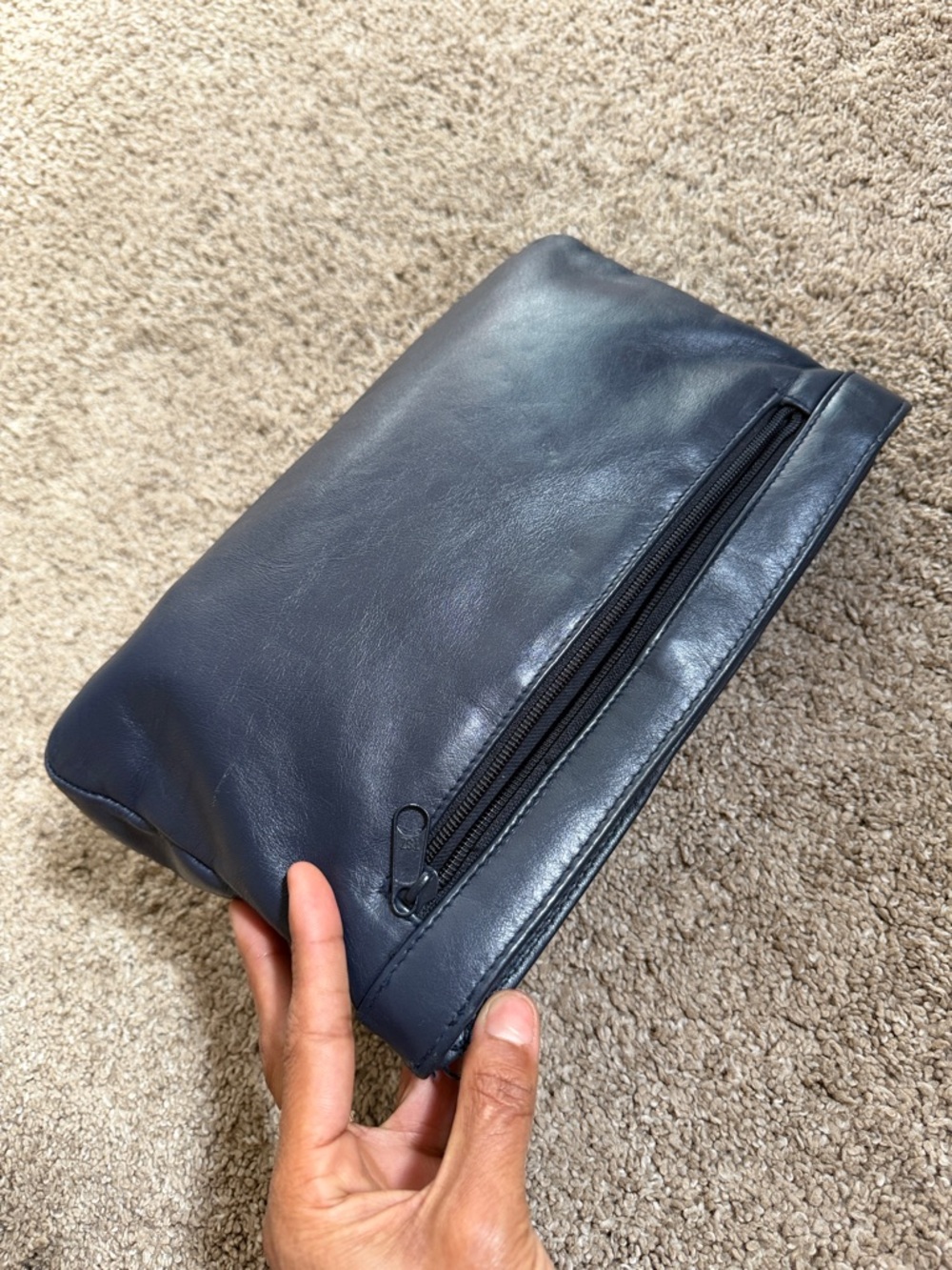 Vintage Amanda Smith Leather Clutch - Picture 10 of 17